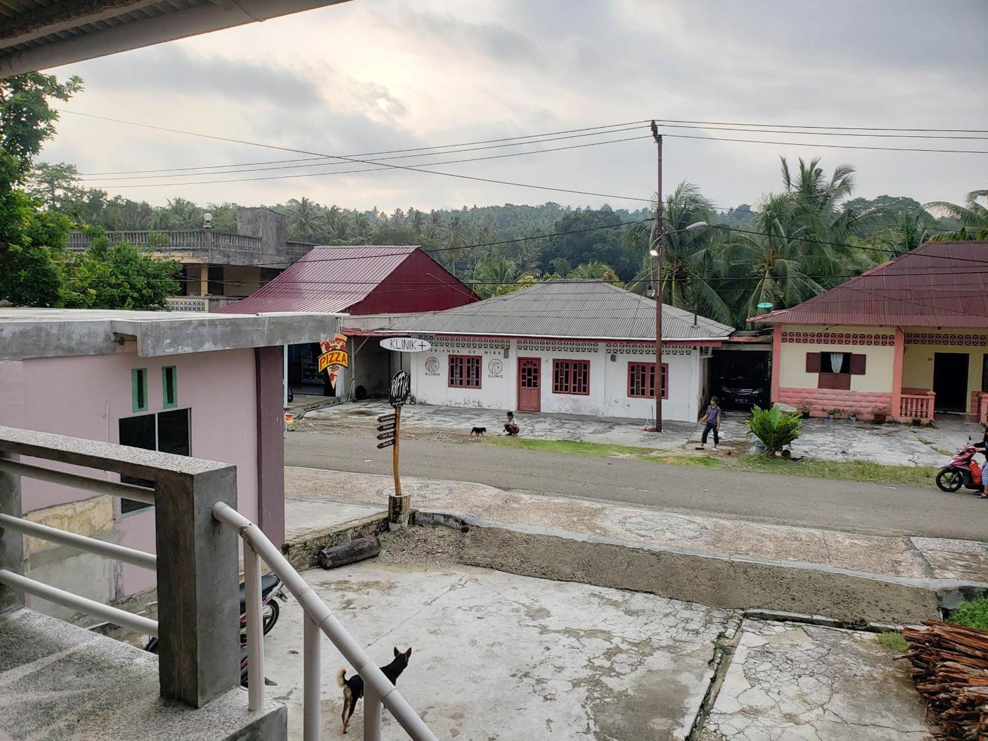 Apartmán Raffiel Nias Lagudri Exteriér fotografie